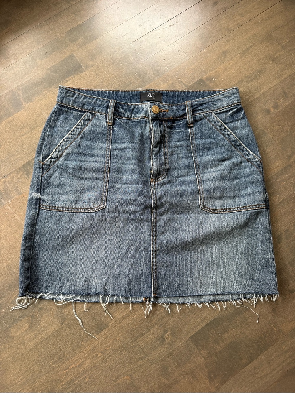 KUT from the Kloth Blue Denim Utility Mini Skirt Raw Hem Size 8